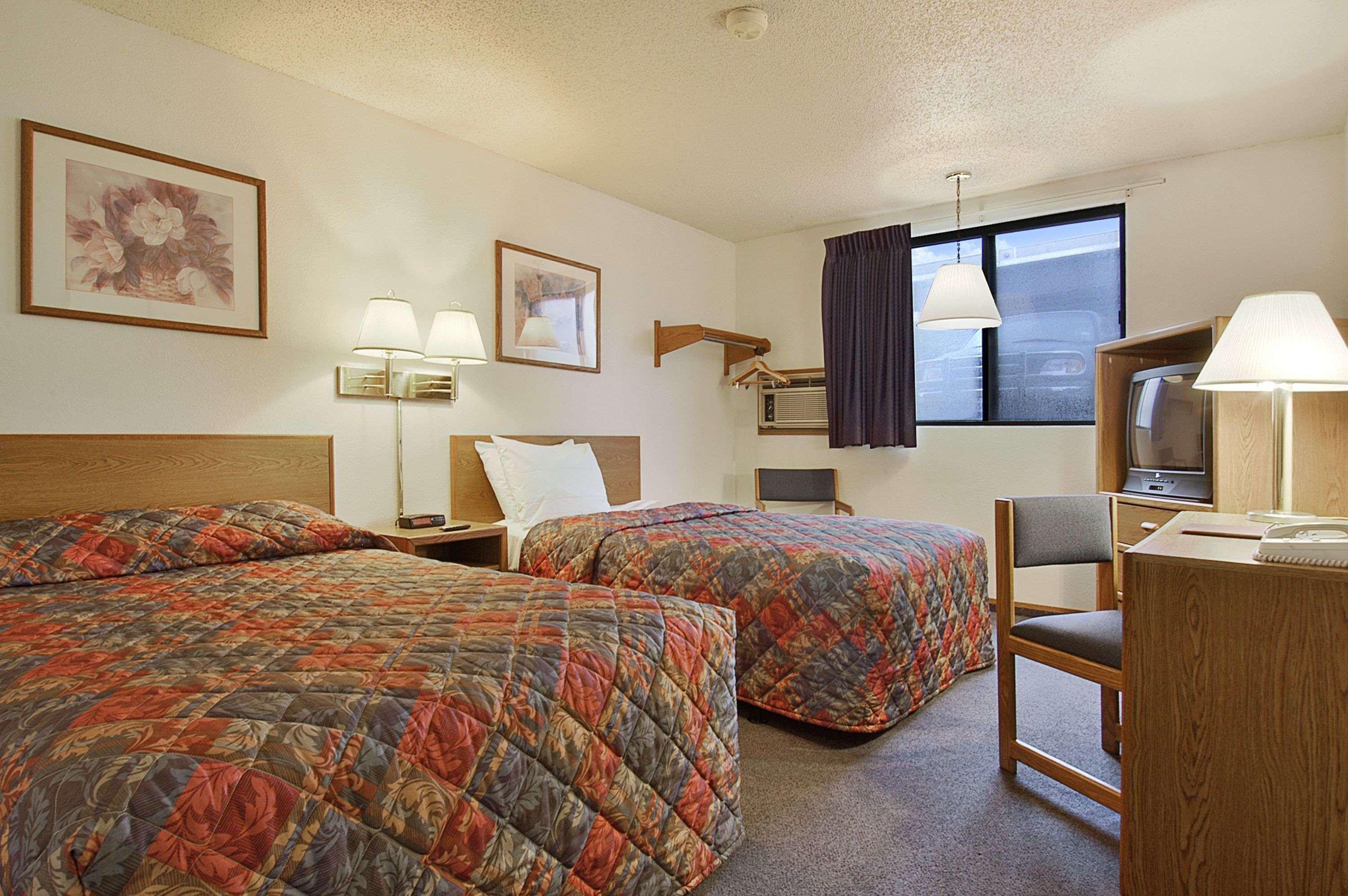 Motel Super 8 By Wyndham Omaha/West Dodge Exteriér fotografie